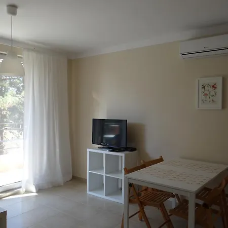Pomorie Residence Apartments ポモリエ
